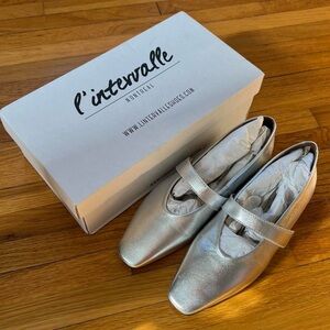 L'INTERVALLE Silver Metallic Mary Jane Flats